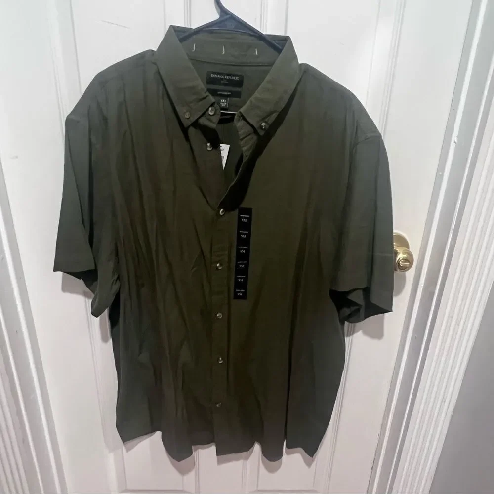 NWT Banana Republic button down mens short sleeved collared shirt size xxl